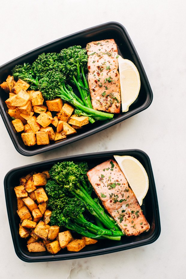20 Seafood and Vegetarian Recipes to Keep Your Meal Prep Interesting - No poultry or red meat here! Try a new meal prep recipe and keep it interesting with one of these ideas! - ProjectMealPlan.com