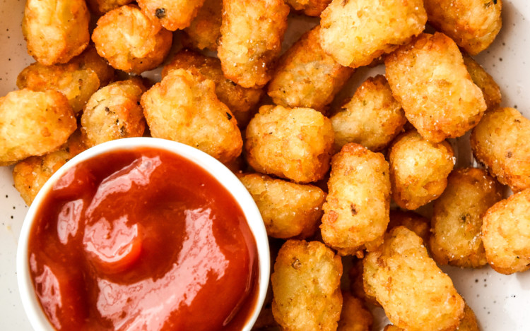 how to make frozen tater-tots in an air fryer