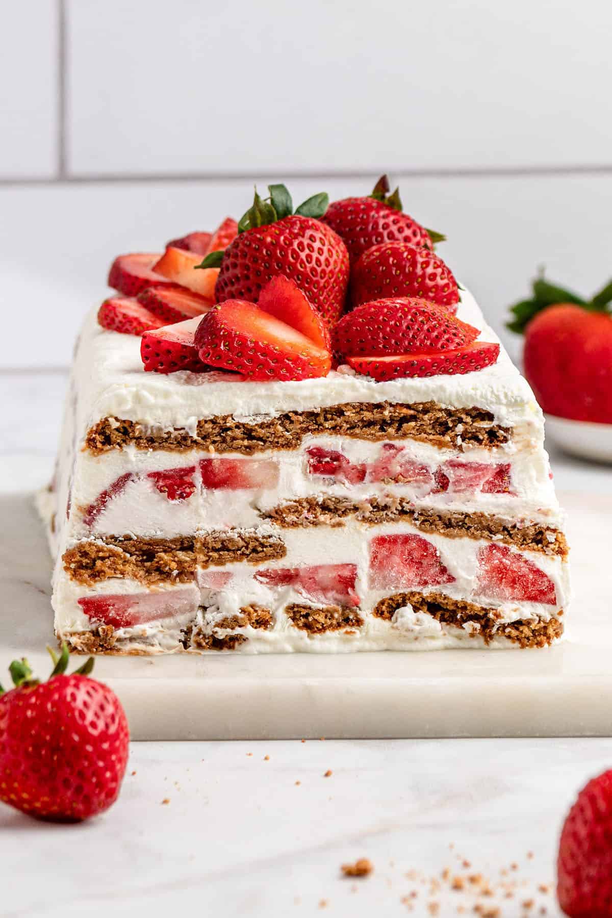 Strawberry Gingersnap Icebox Cake